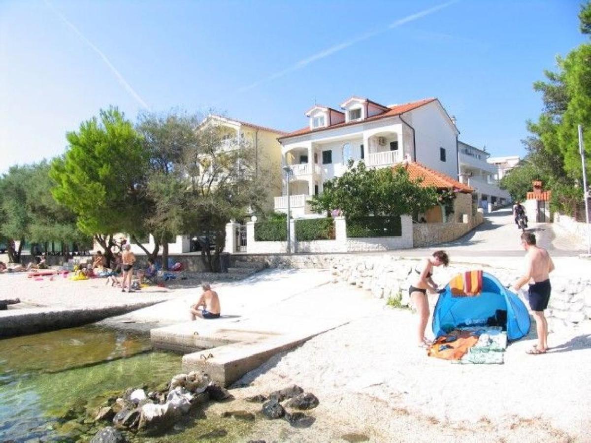 Apartment Mujan Podglavica ภายนอก รูปภาพ